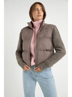 Tusssenjas "Alexander" Bruin