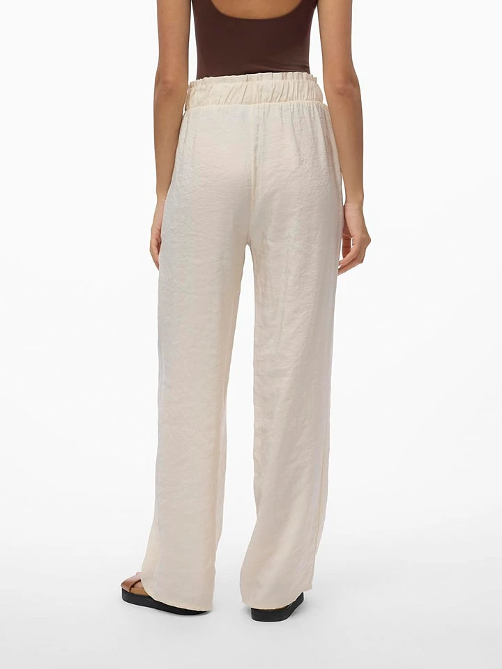Broek "Queeny" crème Vero Moda Broek "Queeny" Crème -Limango Winkel vero moda broek queeny creme 2